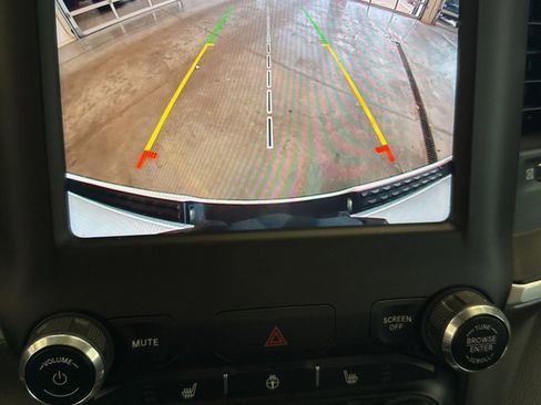 Used 2022 RAM 1500 Big Horn image 7