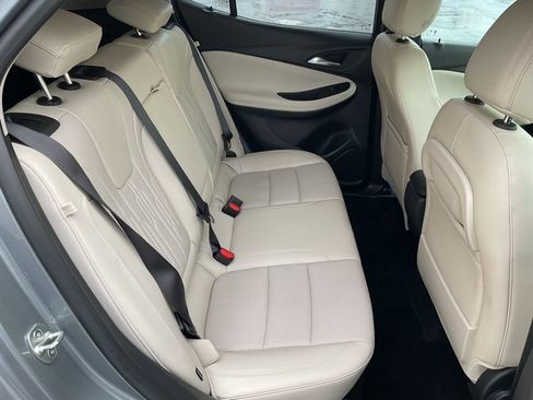 Used 2024 Buick Encore GX Avenir w/ Avenir Convenience Package FWD image 19