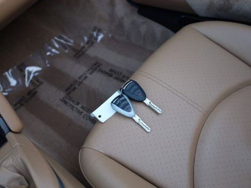 Used 2008 Porsche Boxster RWD image 35