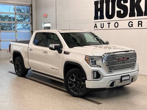 Used 2021 GMC Sierra 1500 Denali w/ Denali Ultimate Package AWD/4WD image 1