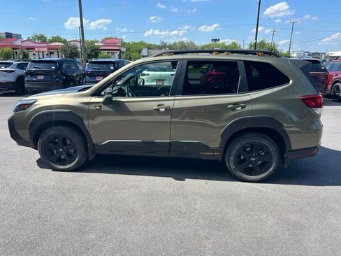 Used 2025 Subaru Forester Wilderness AWD/4WD image 4