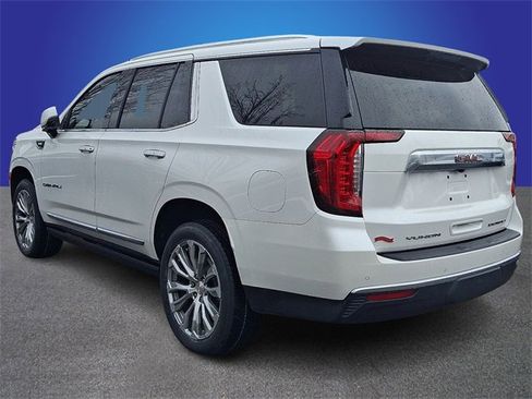 Used 2023 GMC Yukon Denali image 6