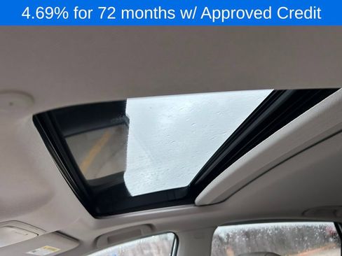 Used 2019 Honda Accord Touring image 6