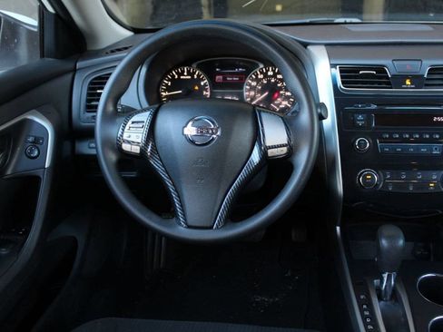 Used 2015 Nissan Altima 2.5 FWD image 18