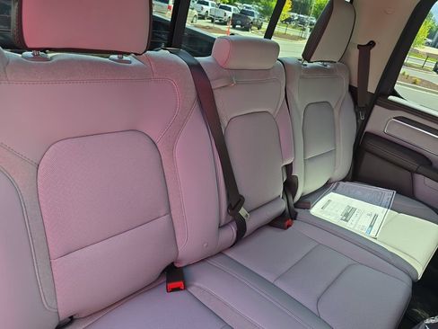 New 2026 RAM 1500 Laramie AWD/4WD image 11