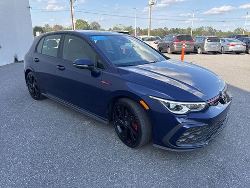 Certified 2023 Volkswagen GTI SE w/ Black Wheel Package image 3