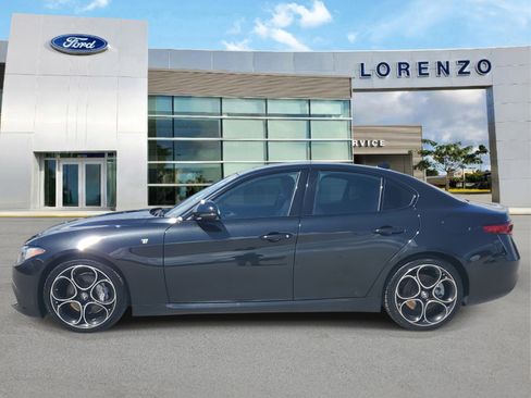 Used 2022 Alfa Romeo Giulia Ti w/ Active Assist Plus Package image 8