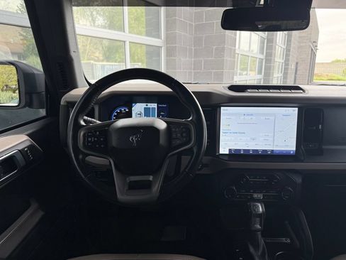 Used 2023 Ford Bronco Wildtrak AWD/4WD image 21