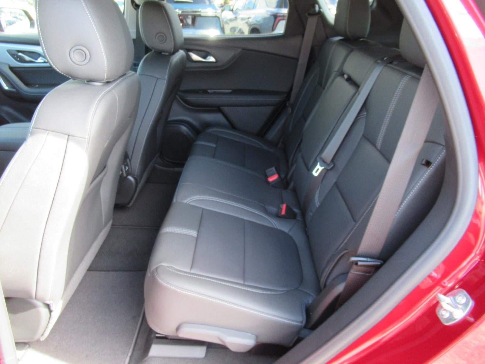 New 2026 Chevrolet Blazer LT w/ Sound & Technology Package FWD image 35