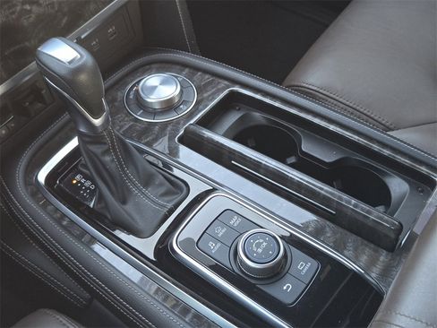 Used 2021 Nissan Armada Platinum w/ Captain's Chairs Package image 15