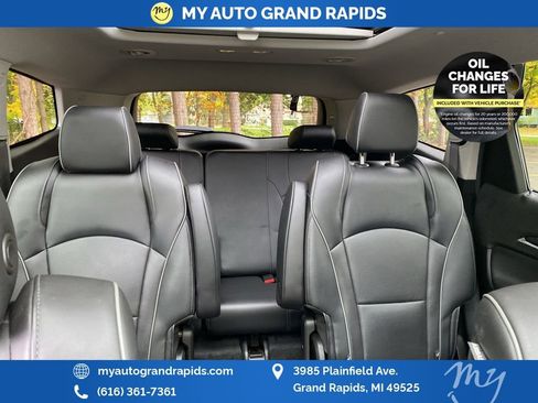 Used 2021 Buick Enclave Avenir w/ Avenir Technology Package image 25