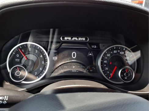 Used 2026 RAM 1500 Laramie AWD/4WD image 16