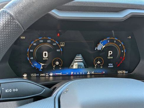 Used 2024 Chevrolet Colorado Trail Boss w/ Advanced Trailering Package image 11