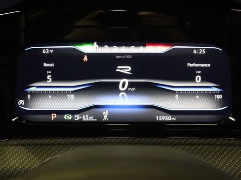 Used 2024 Volkswagen Golf R image 18