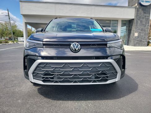 Used 2025 Volkswagen Taos S image 3