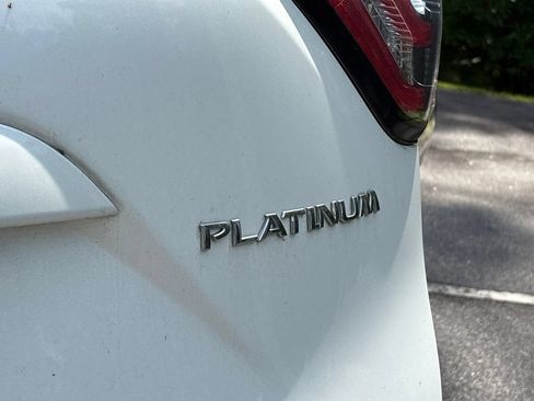 Used 2018 Nissan Murano Platinum w/ Cargo Package FWD image 26