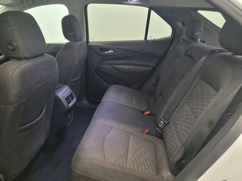 Used 2019 Chevrolet Equinox LT AWD/4WD image 18