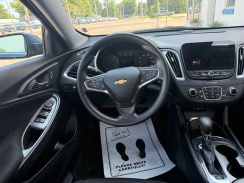 Used 2024 Chevrolet Malibu LT FWD image 14