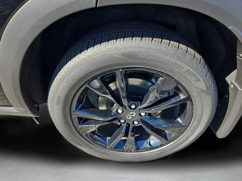 Certified 2025 INFINITI QX60 Luxe w/ Black Edition image 25