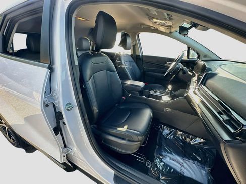 Certified 2024 Kia Sportage EX FWD image 27