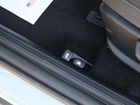 New 2025 Kia K4 LXS image 17