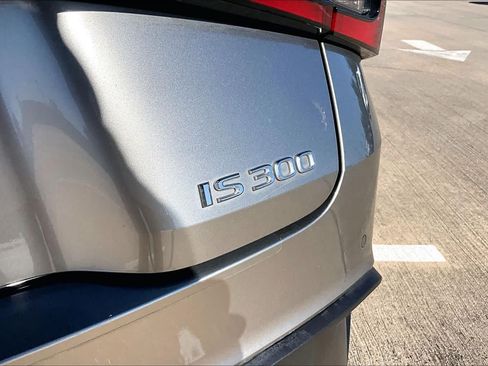 Used 2023 Lexus IS 300 w/ Premium Package RWD image 10