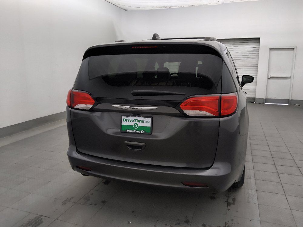 Used 2021 Chrysler Voyager Lxi FWD image 7