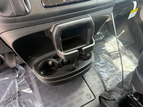 New 2026 RAM ProMaster 2500 w/ Convenience Group FWD image 39