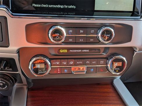 Used 2022 Ford F250 King Ranch w/ King Ranch Ultimate Package image 24