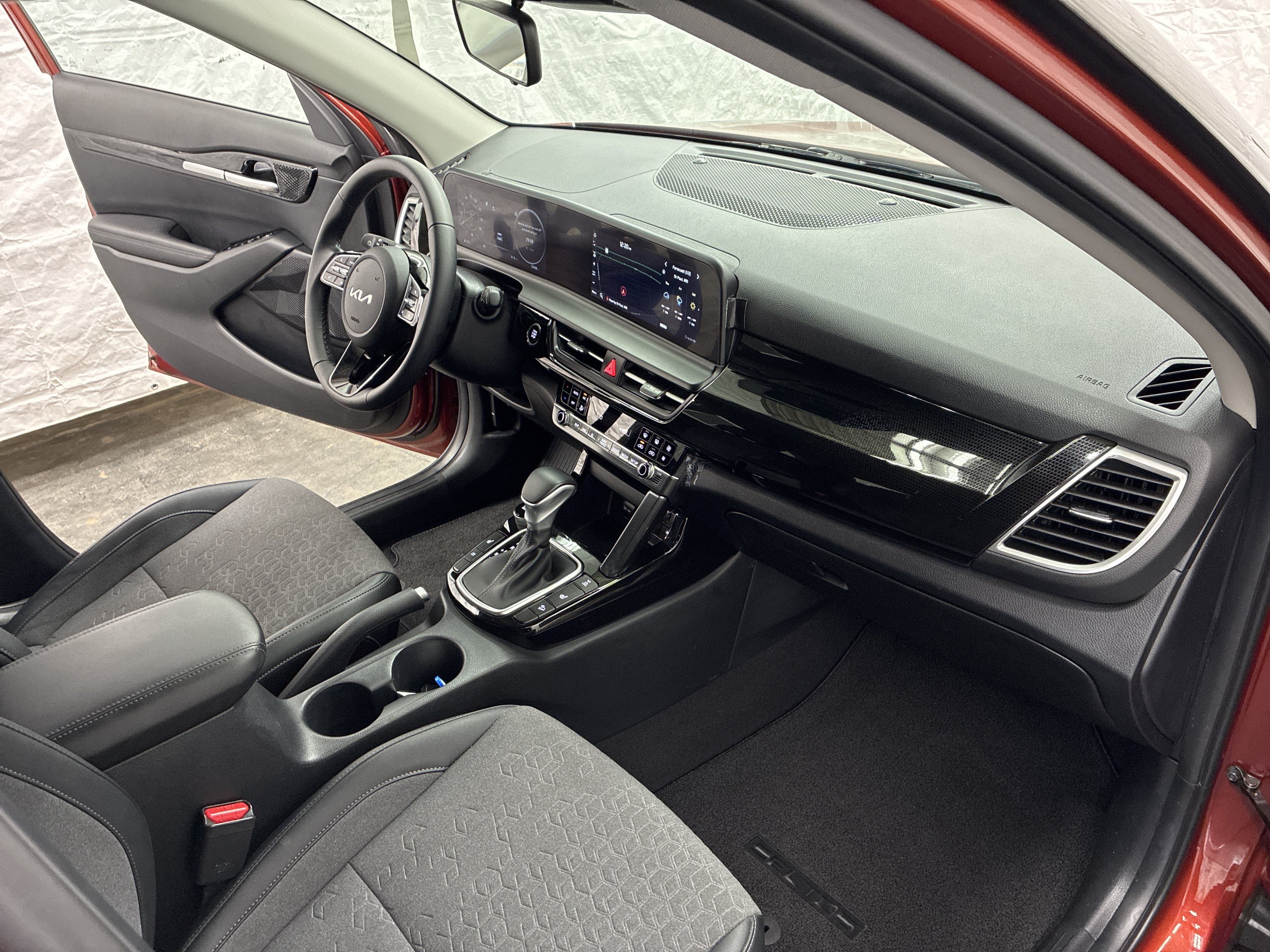 Certified 2024 Kia Seltos S AWD/4WD image 16