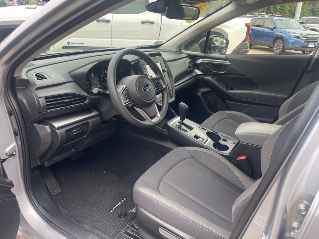 Used 2025 Subaru Impreza 2.0i AWD/4WD image 10
