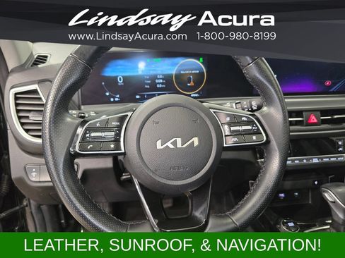 Used 2024 Kia Seltos SX w/ SX Sunroof Package AWD/4WD image 14