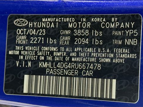 Used 2024 Hyundai Elantra SE image 39