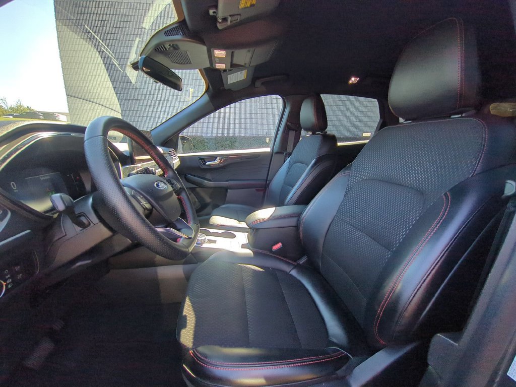 Used 2026 Ford Escape ST-Line FWD image 46