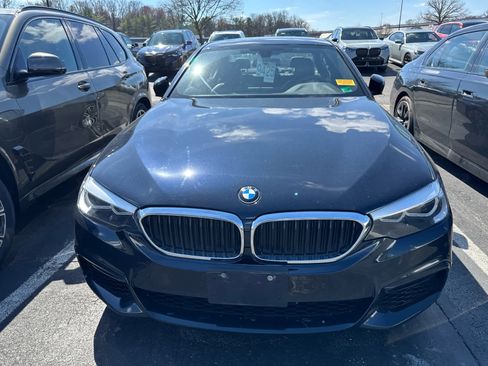 Used 2018 BMW 530i xDrive 530i xDrive image 2
