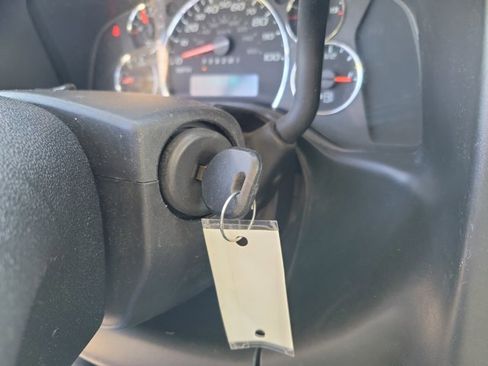 Used 2021 GMC Savana 2500 Work Van w/ Driver Convenience Package image 30