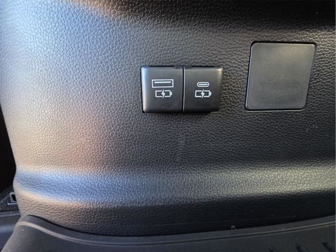 New 2026 Toyota Tundra SR5 image 13