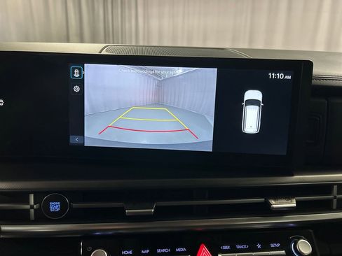 Used 2025 Hyundai Santa Fe SEL image 16