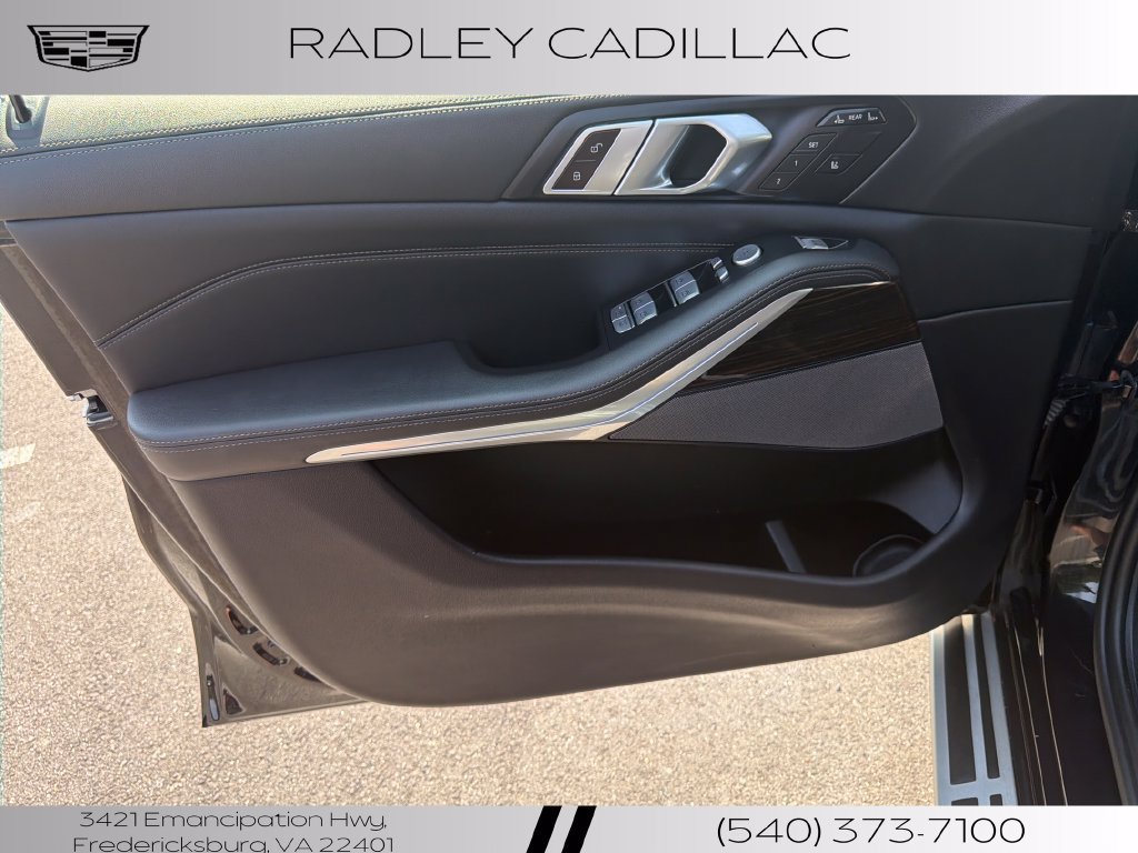 Used 2024 BMW X7 xDrive40i AWD/4WD image 4