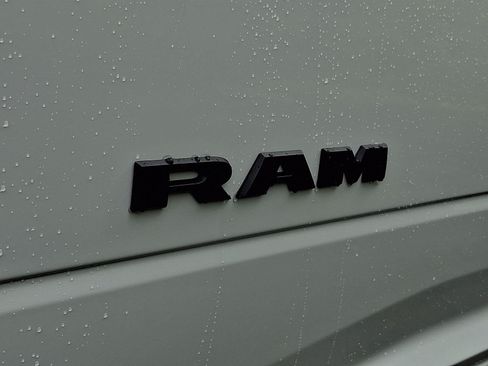 New 2026 RAM 3500 Big Horn AWD/4WD image 19