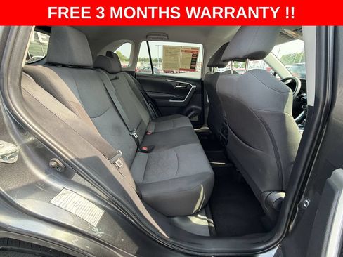 Used 2020 Toyota RAV4 XLE AWD/4WD image 21
