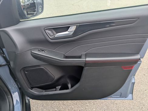 Certified 2024 Ford Escape ST-Line w/ Tech Pack #1 image 32