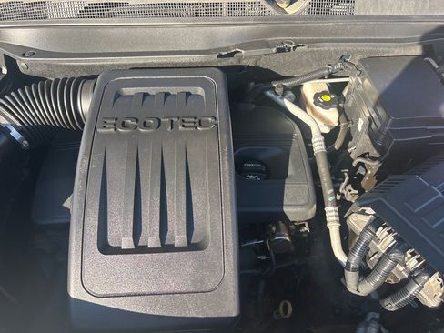 Used 2017 GMC Terrain SLE image 29