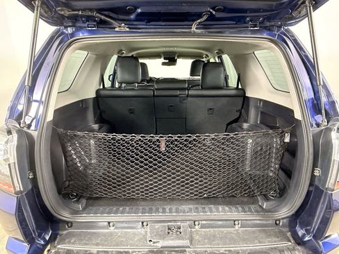 Used 2023 Toyota 4Runner TRD Off-Road Premium w/ Off Road Premium Plus Package AWD/4WD image 25