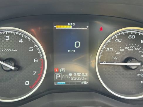 Used 2019 Subaru Forester Premium AWD/4WD image 16