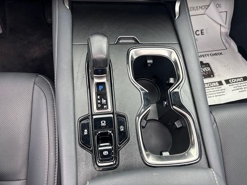 Used 2024 Lexus RX 350 Premium w/ Convenience Package FWD image 16