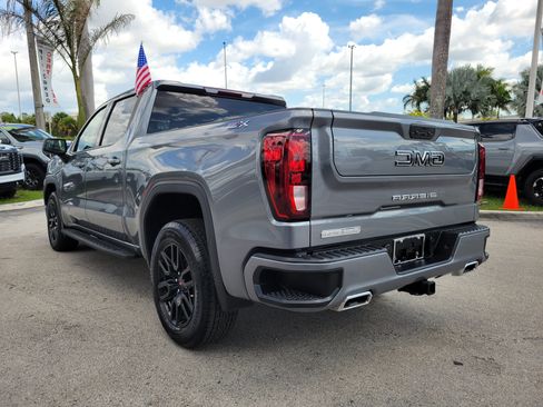 Used 2021 GMC Sierra 1500 Elevation w/ X31 Off-Road Package AWD/4WD image 7