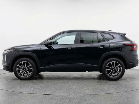 Used 2025 Chevrolet TrailBlazer LT image 5