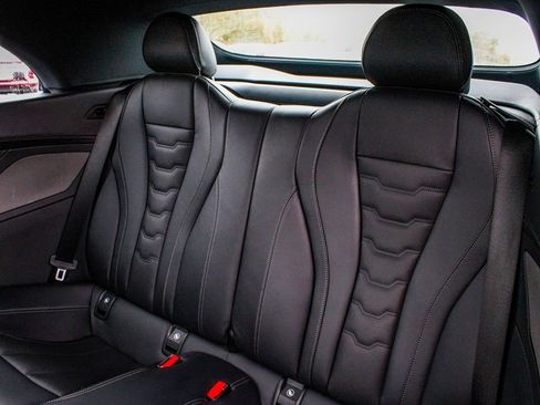 Used 2022 BMW 840i xDrive Convertible w/ Driving Assistance Package image 33