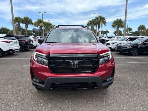 Used 2025 Honda Ridgeline Black Edition image 6